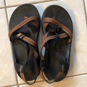 Men’s size 9 Chaco sandals